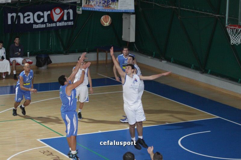111218 sport 236_tn.jpg